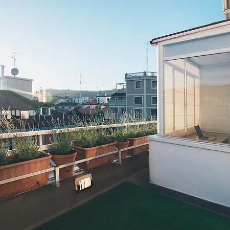 Apartment Heros By People